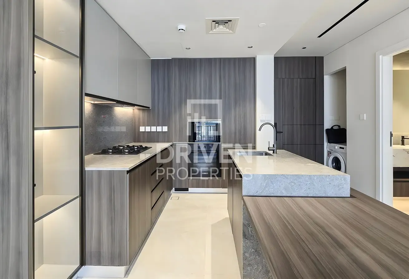 Pool View | Premium Quality | Ideal Location