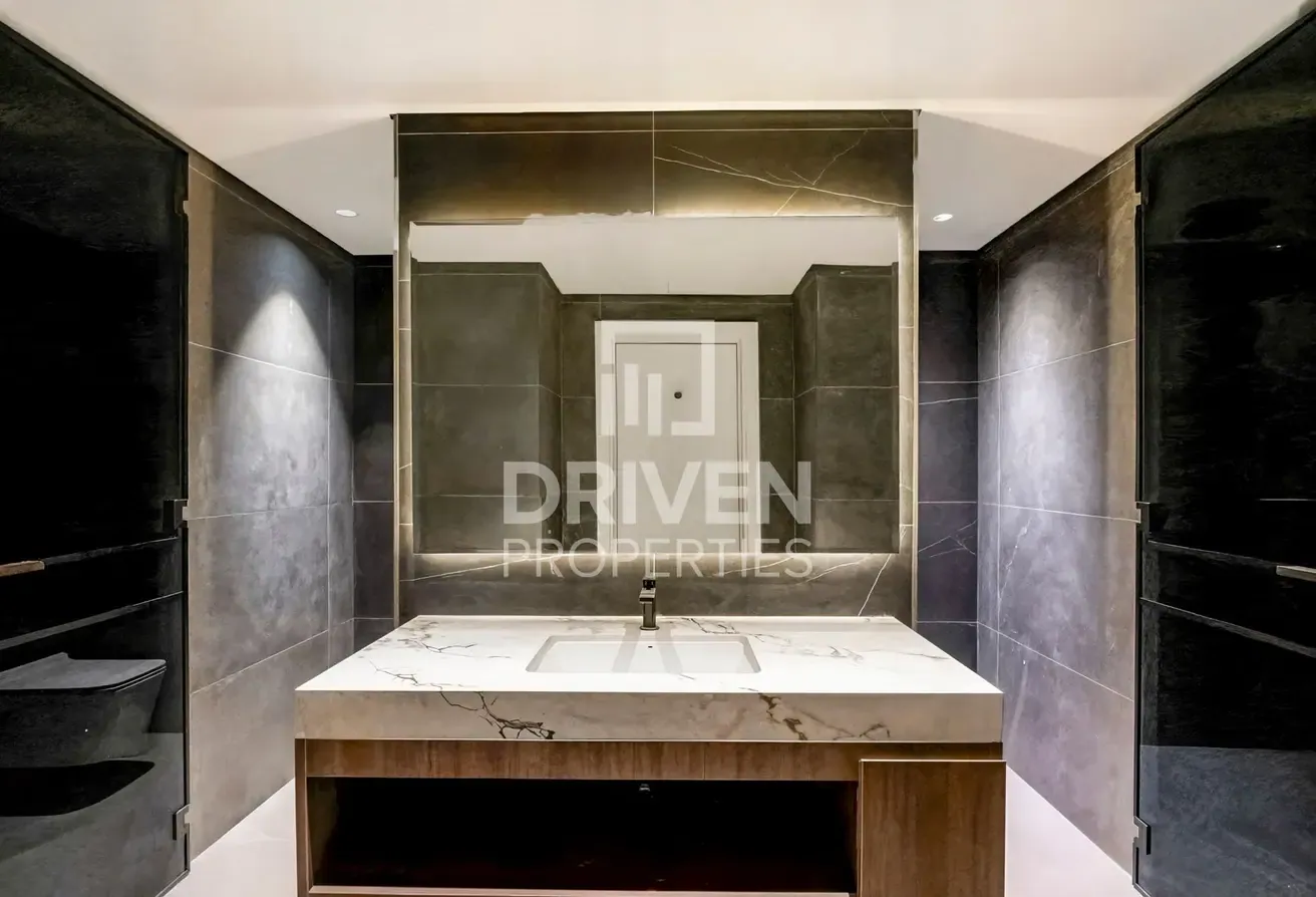 Pool View | Premium Quality | Ideal Location