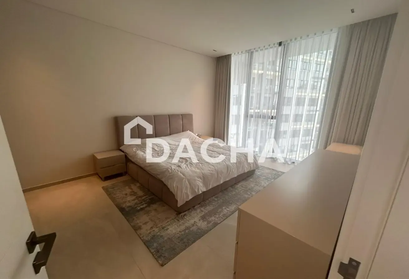 POOL VIEW / FULLY FURNISHED / EXCLUSIVE