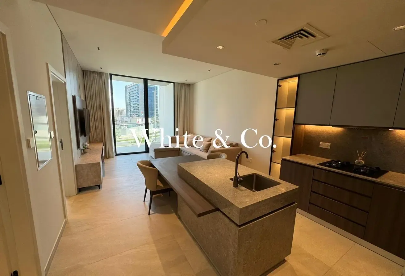 FULLY FURNISHED | SMART HOME | TENANTED