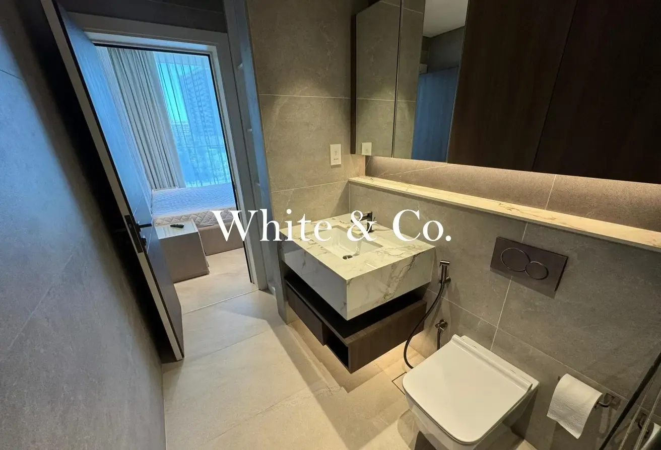 FULLY FURNISHED | SMART HOME | TENANTED