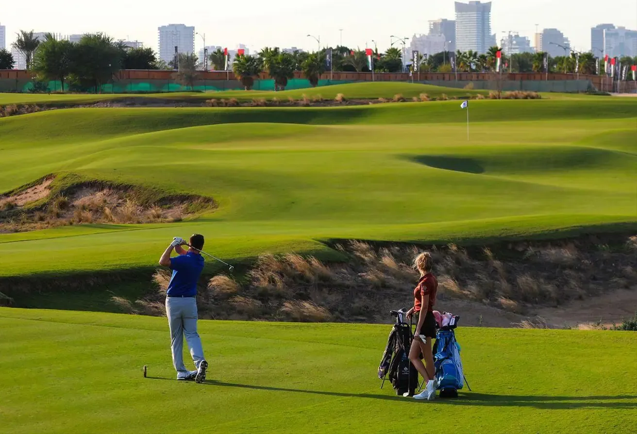Vey High FloorGolf Course View Selling Below Op