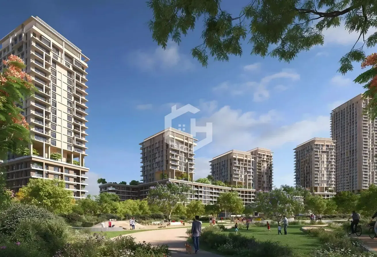 Close to Metro | Prime Location | Luxury 2 Bed