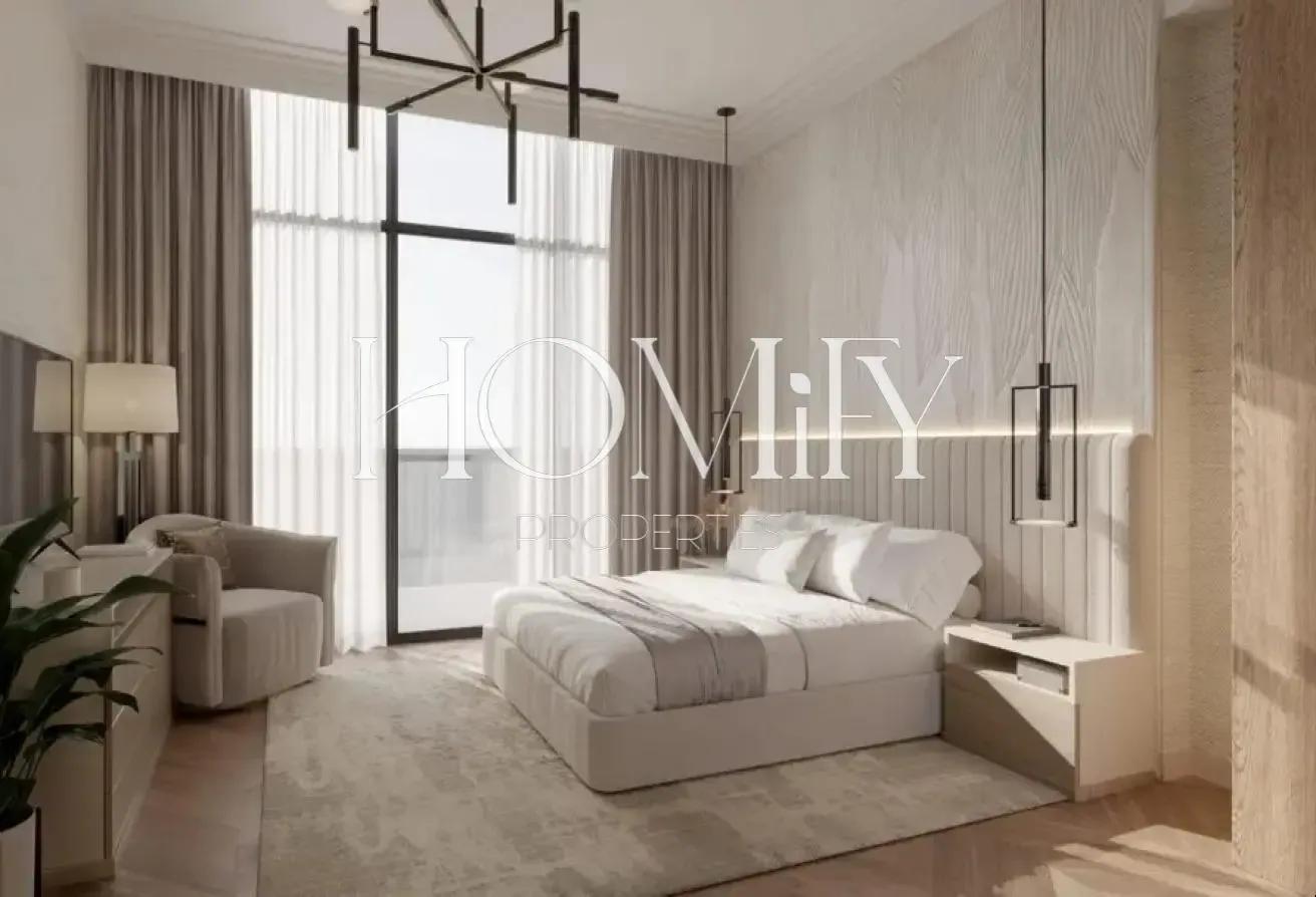 Large 2BHK | High Floor | Pool View