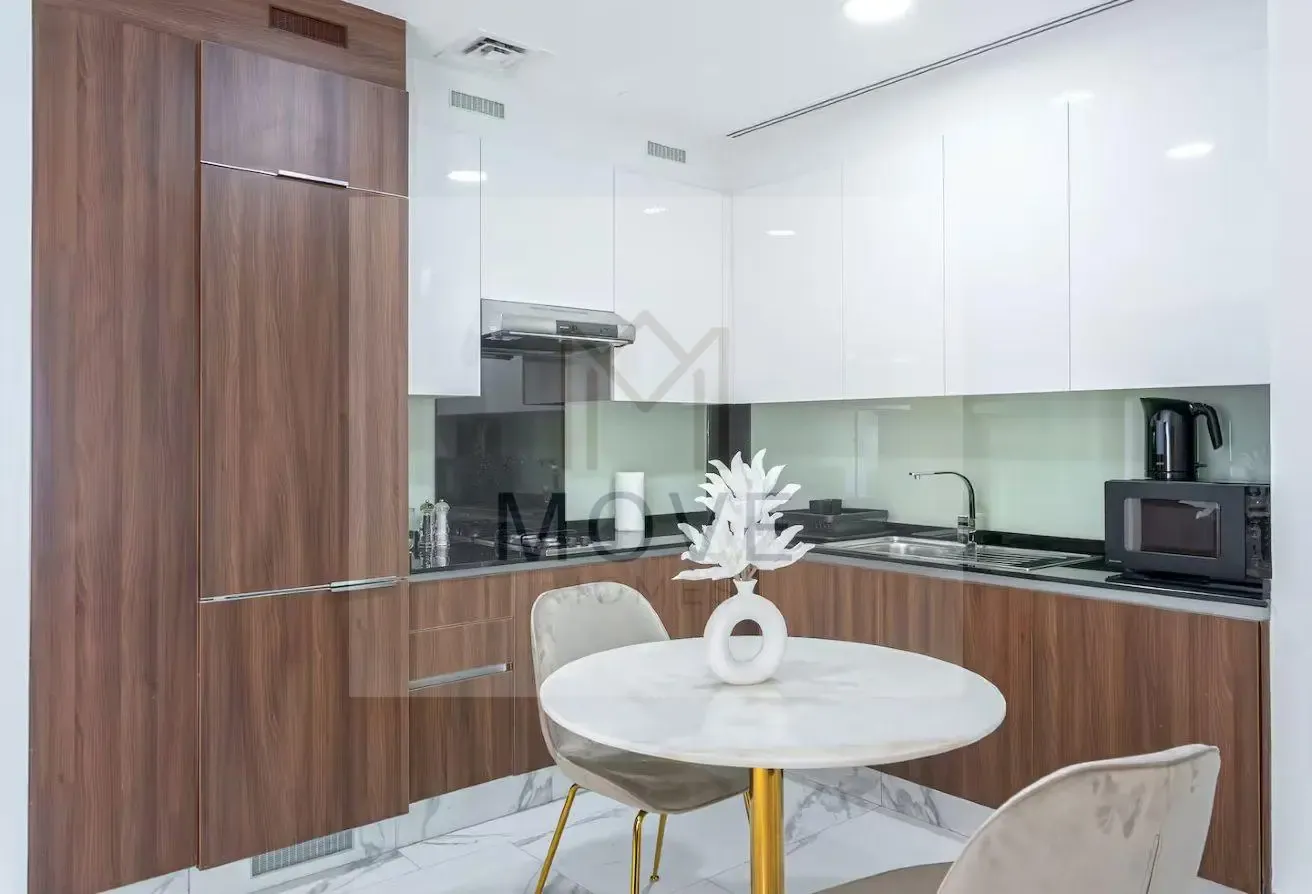 Canal View|Fully Furnished|High floor|Large Studio