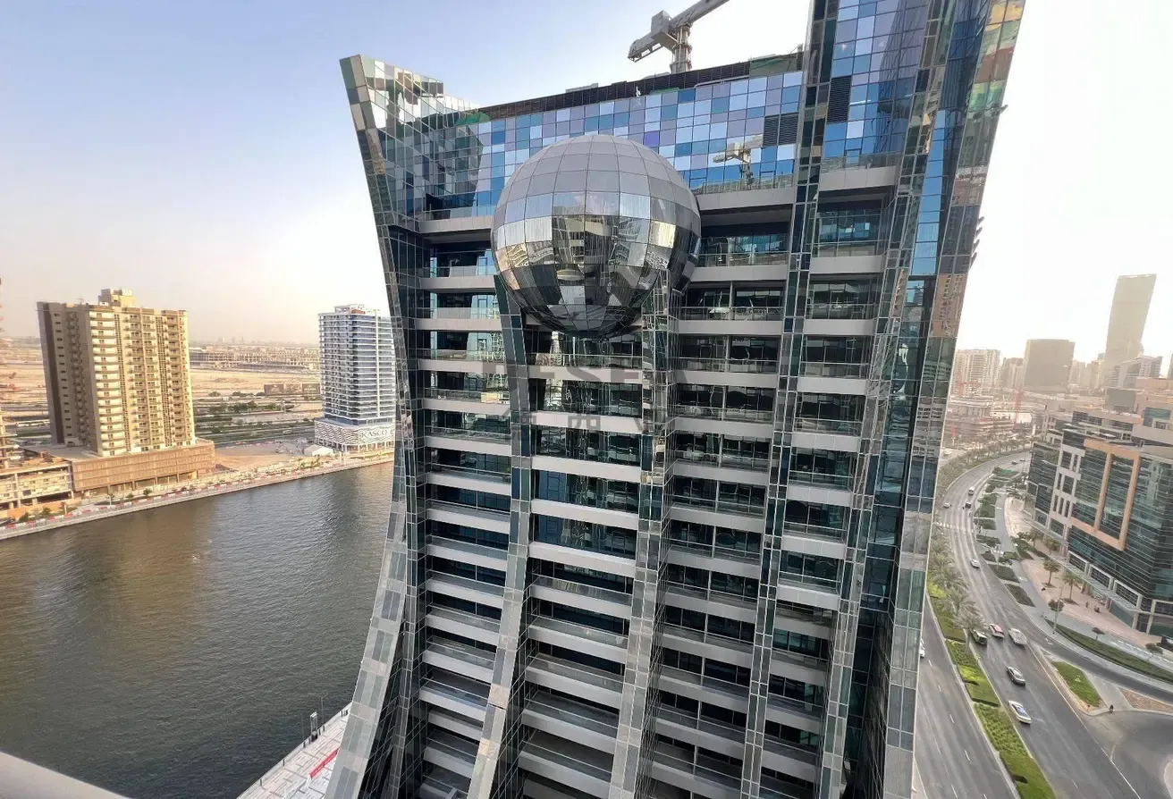 Fully Furnished | Canal View | Vacant