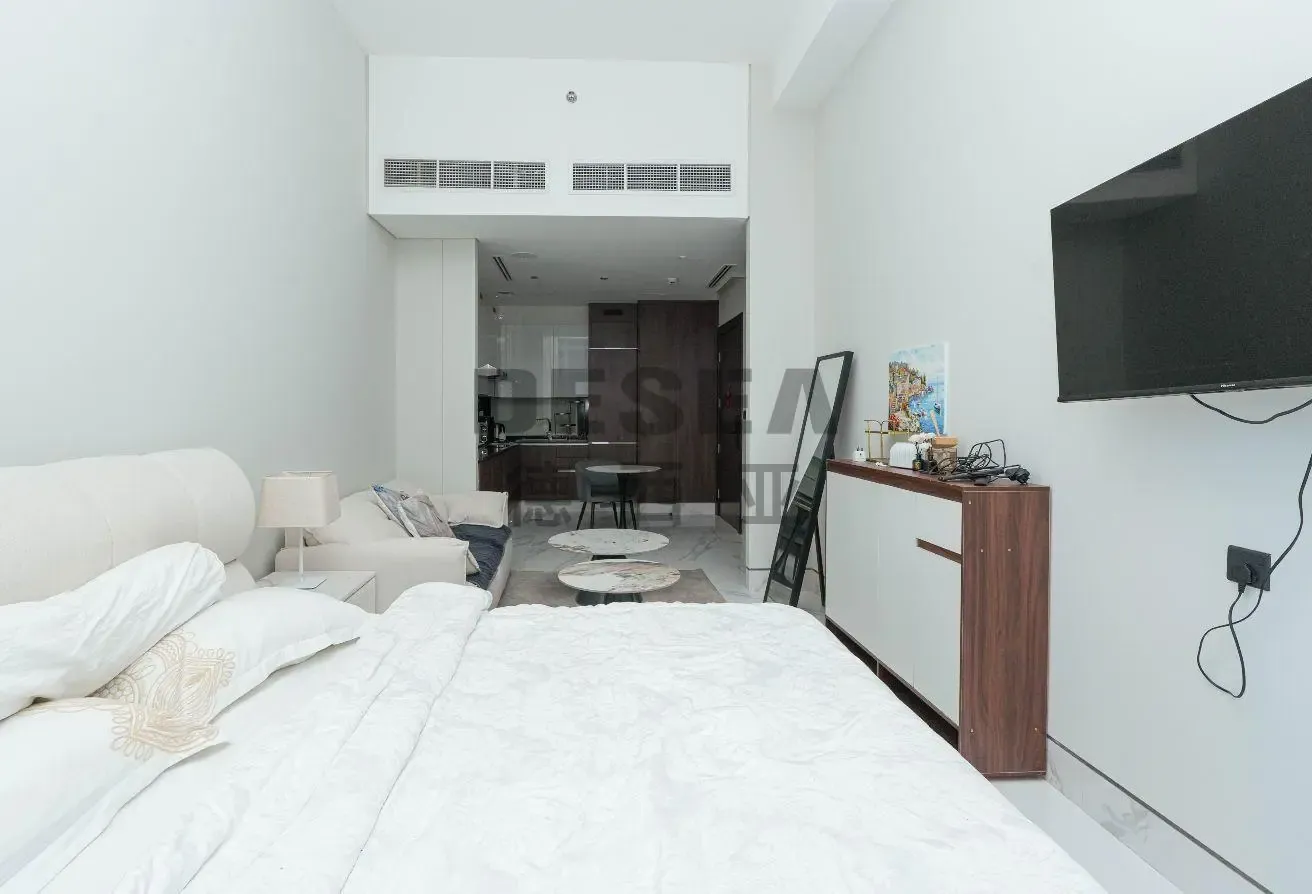Prime Location | Fully Furnished | Vacant