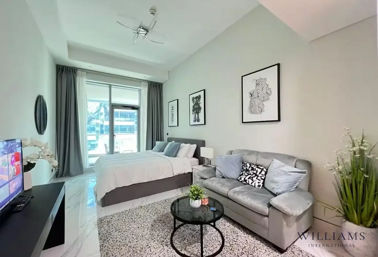 VACANT | FULLY FURNISHED | CANAL VIEW