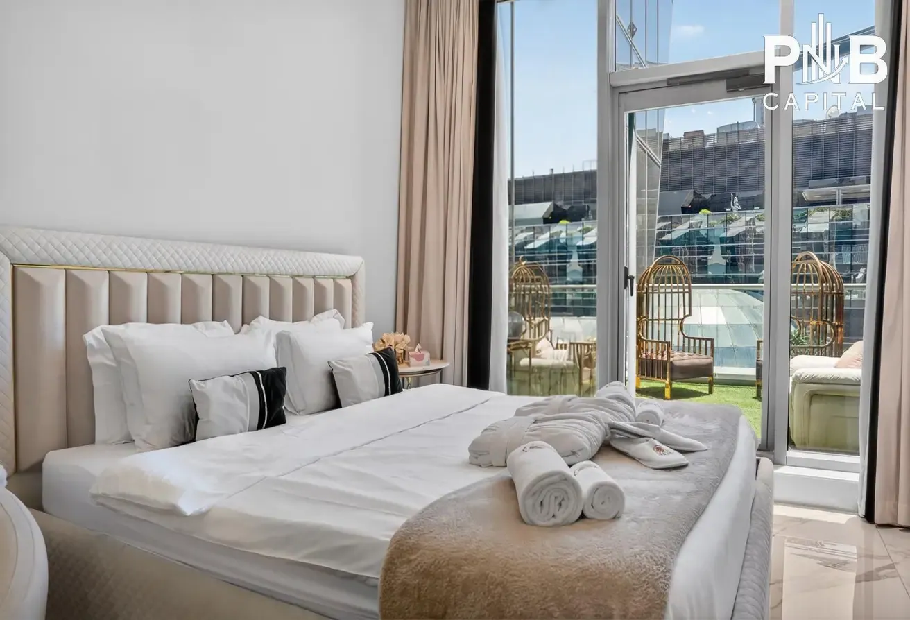 12 Cheques | w/Balcony | Premium Furnished