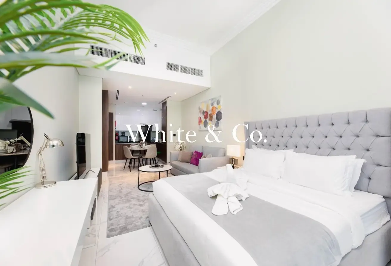 CANAL VIEW | PRIME LOCATION | FURNISHED