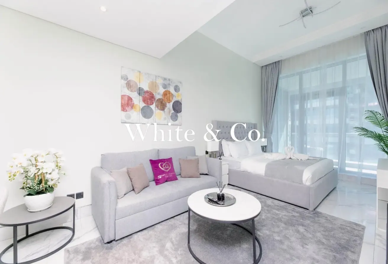 CANAL VIEW | PRIME LOCATION | FURNISHED
