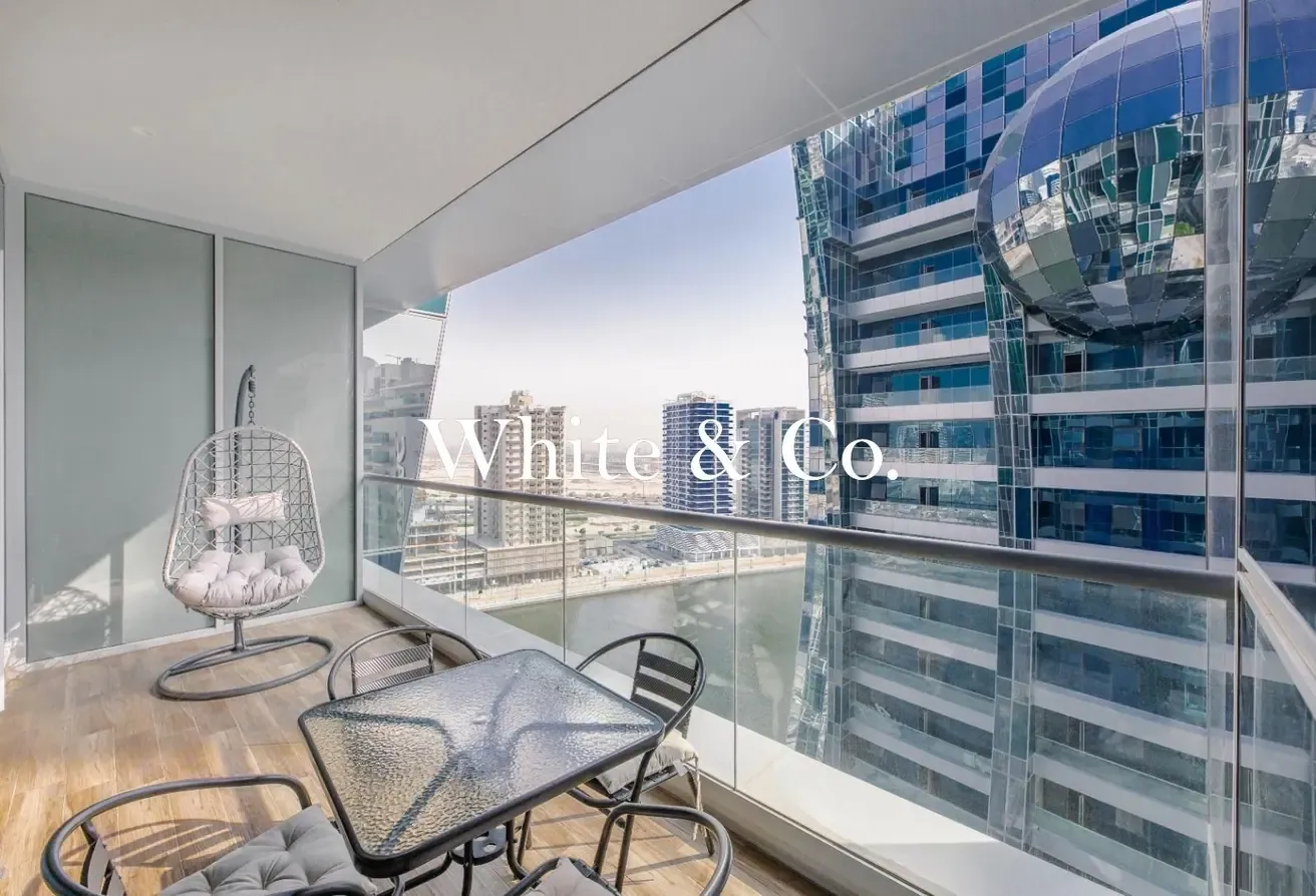 CANAL VIEW | PRIME LOCATION | FURNISHED