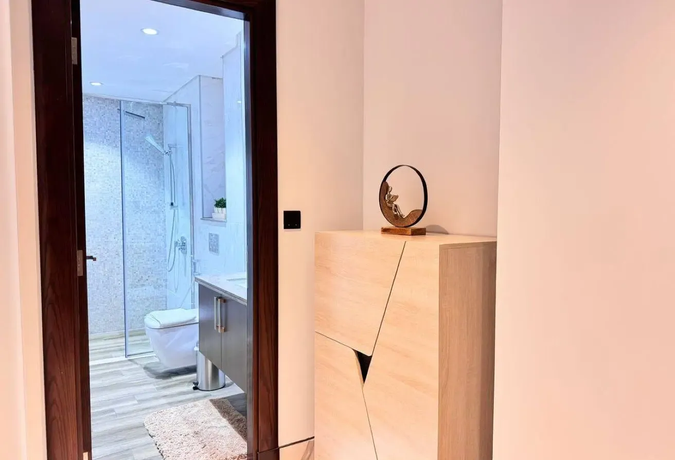 Modern interiors | Canal-side living