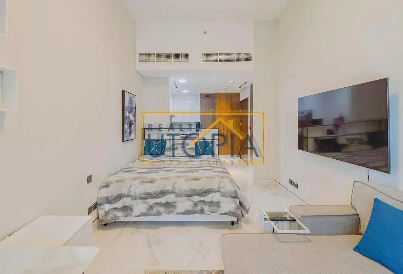 FULLY FURNISHED STUDIO | FOR RENT | VACANT | J ONE
