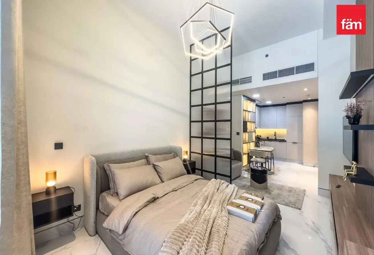Prime Location | Upgraded | Vacant