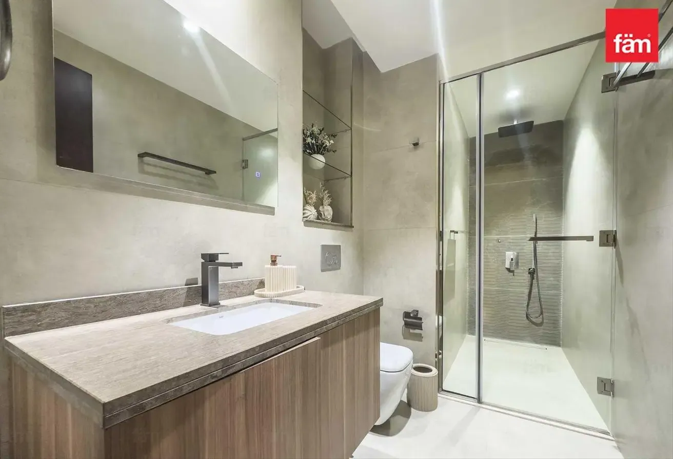 Prime Location | Upgraded | Vacant