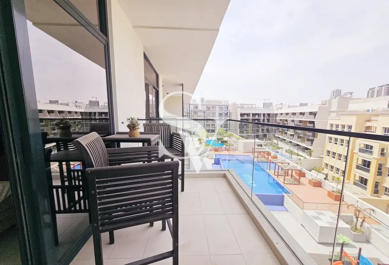 Pool View | Chiller Free | Near Mall | 12 Cheqqs