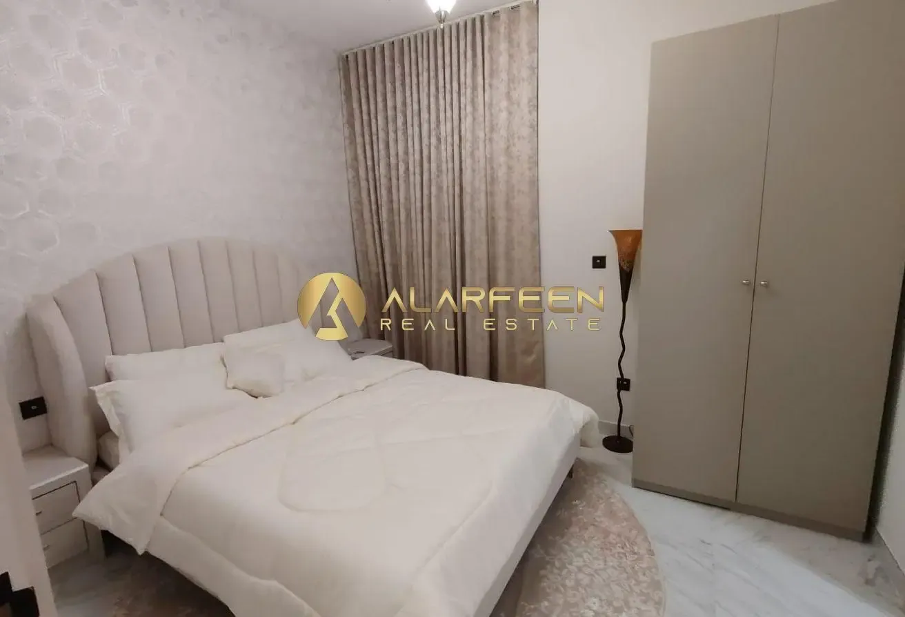 Furnished 2BR Apartment | Pool & City Views |