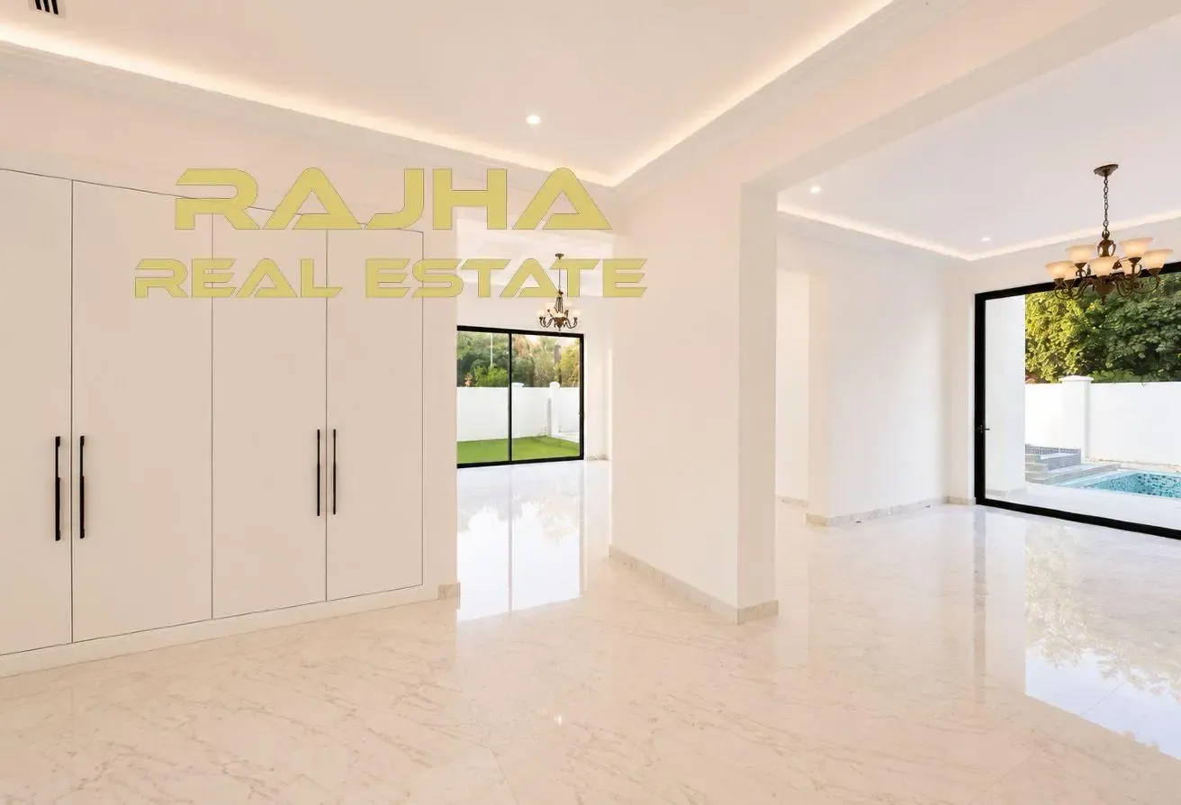 Luxury 6BR Villa | Huge Plot | Ready to Move In