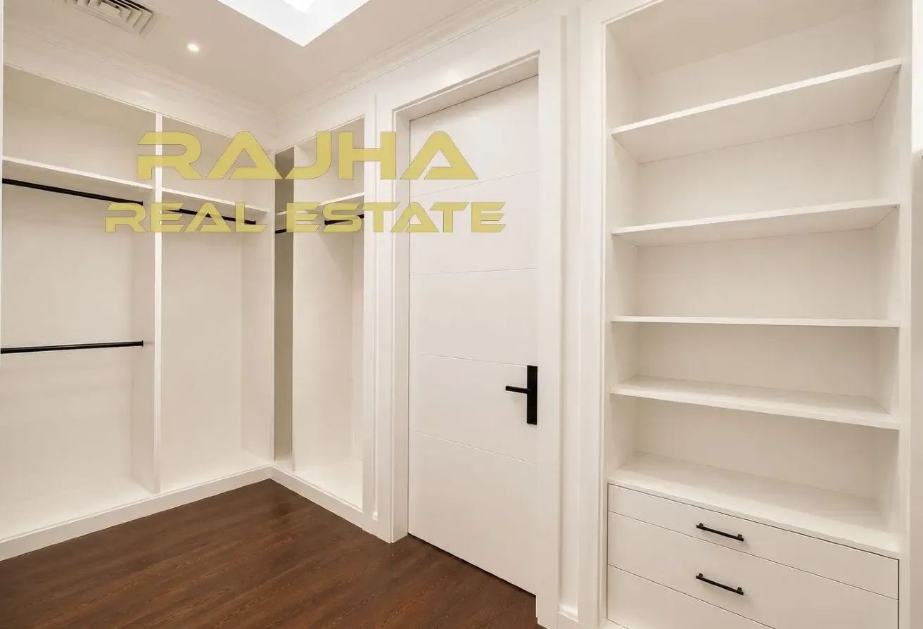 Luxury 6BR Villa | Huge Plot | Ready to Move In