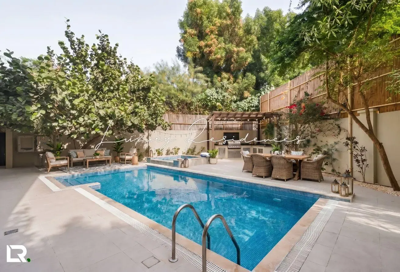Luxurious 6-Bedroom | Private Pool Villa