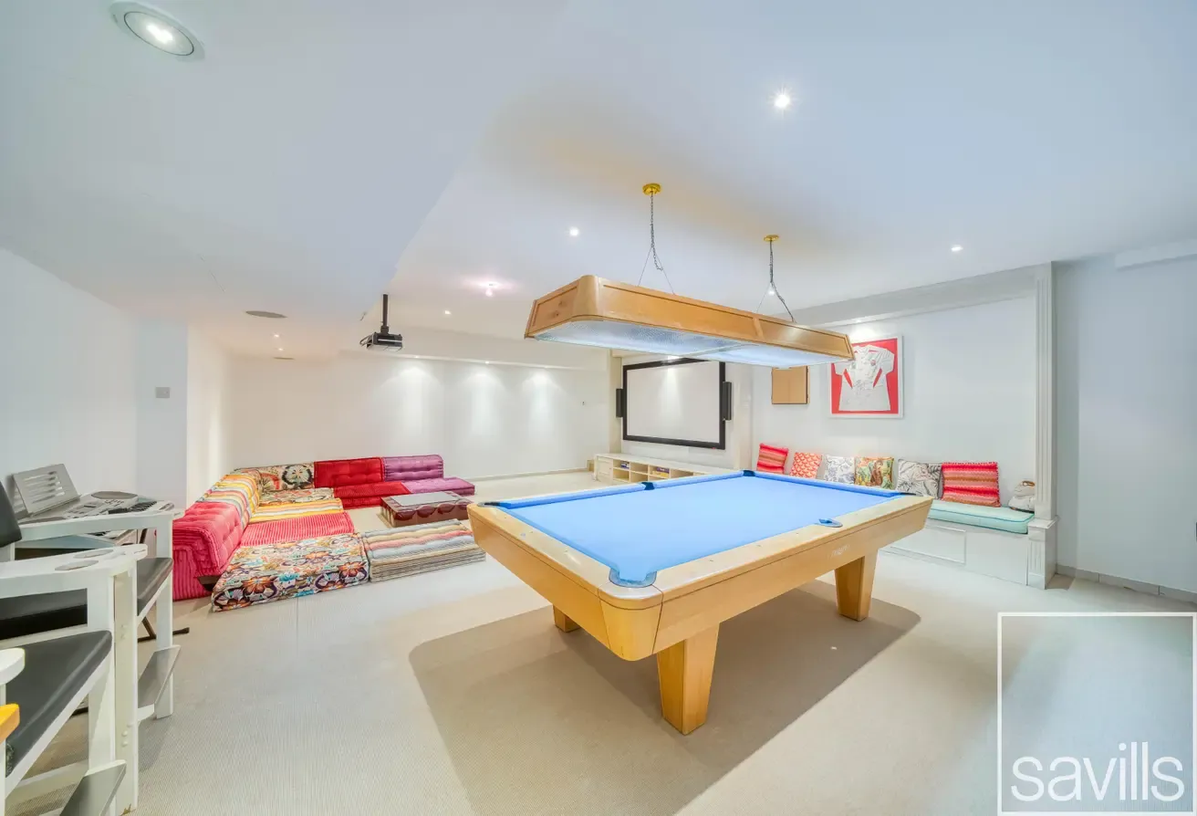 D Type | Luxury Villa | Exclusive Location