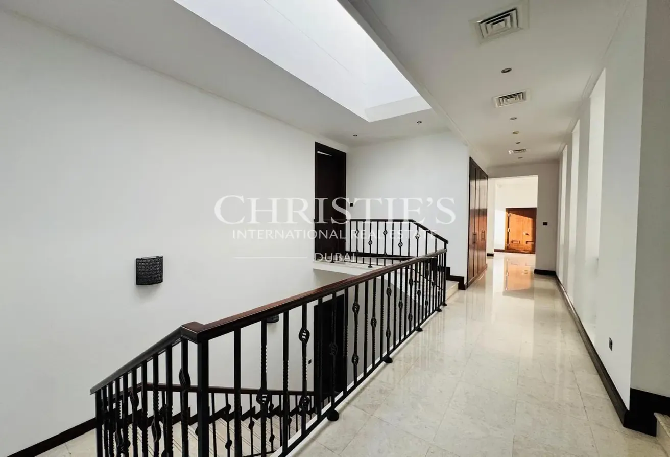 Immaculate A-Type Villa in Excellent Condition
