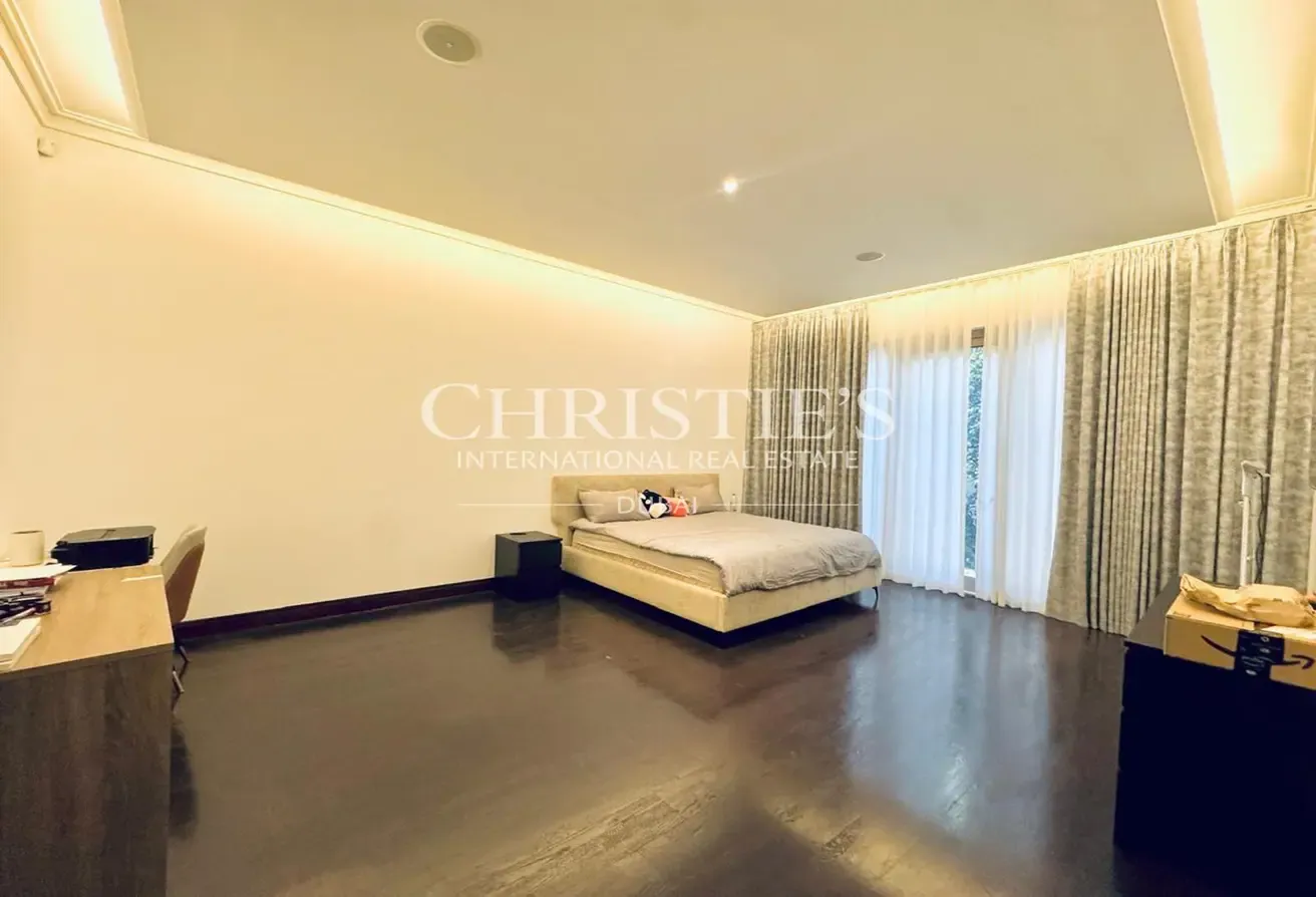 Immaculate A-Type Villa in Excellent Condition
