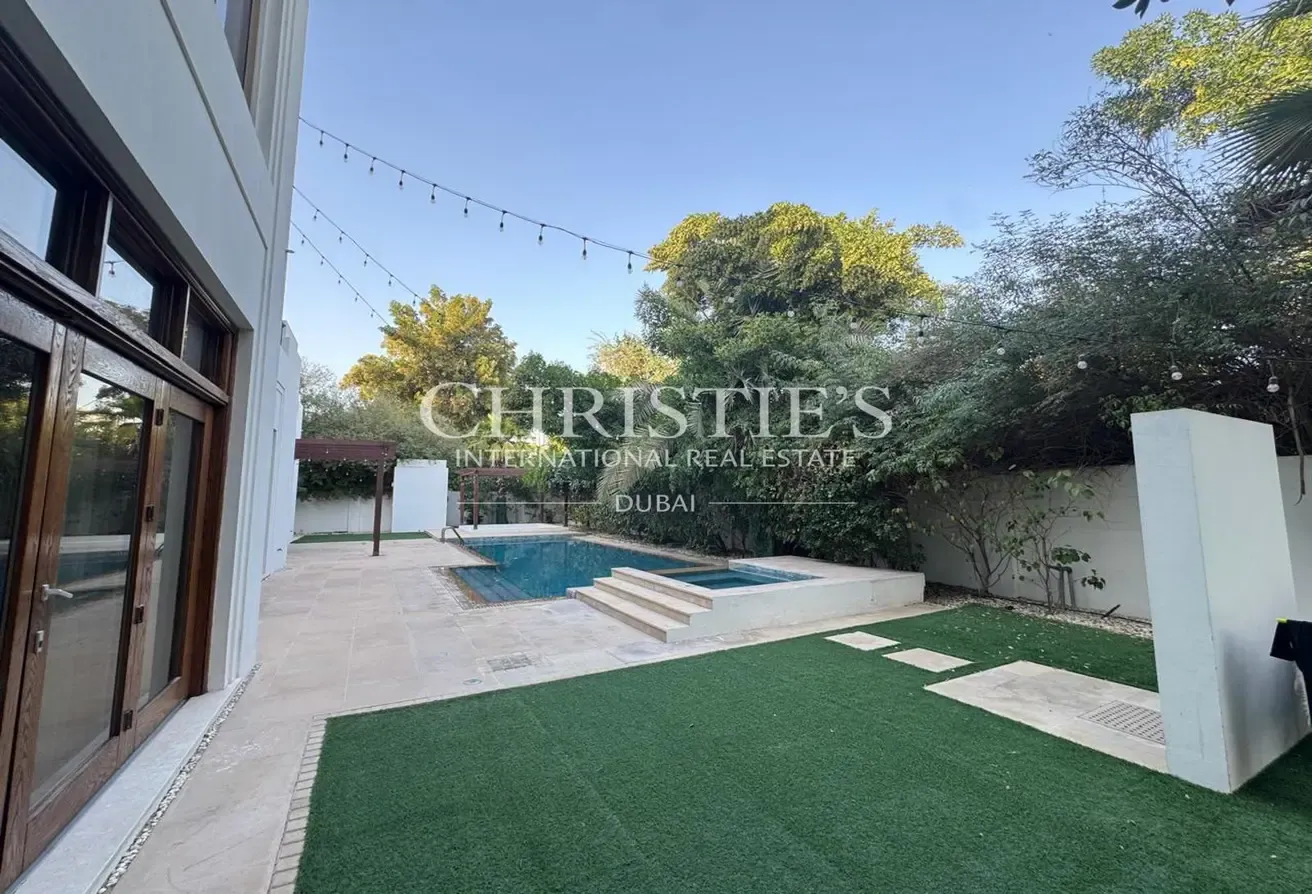 Immaculate A-Type Villa in Excellent Condition