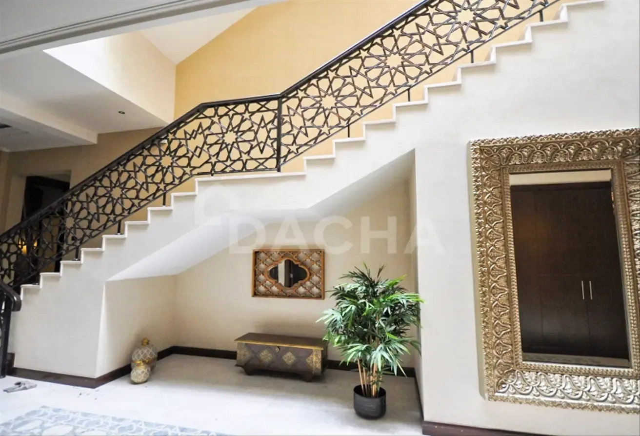Exclusive | Type D9 | Vacant | 6 BR Unfurnished