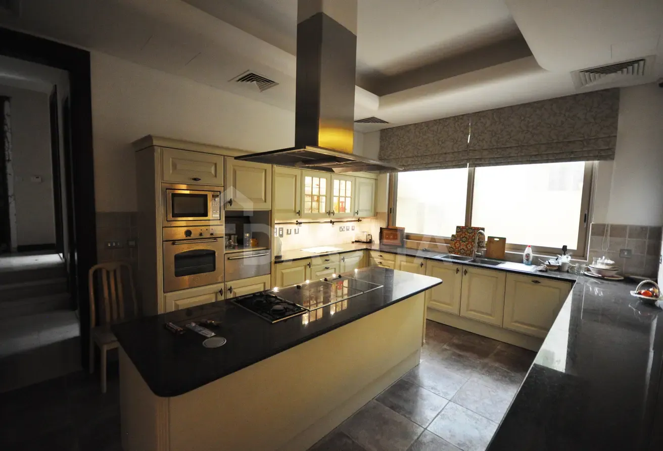 Exclusive | Type D9 | Vacant | 6 BR Unfurnished