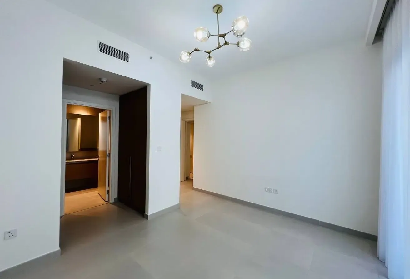 Bright 2BR | 2 Balconies | Beach and lagoon Access