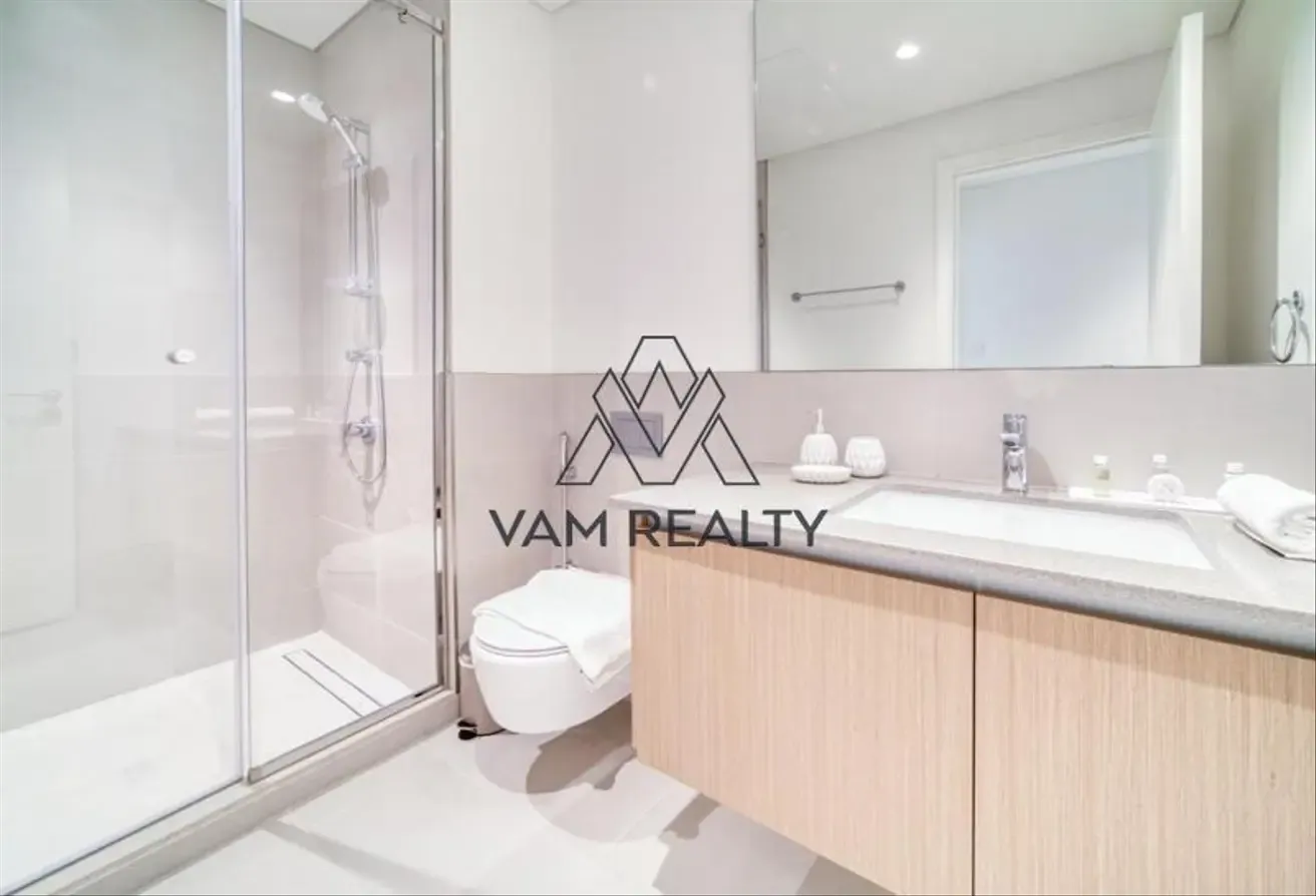 Fully Furnished | Corner Unit | Creek Beach