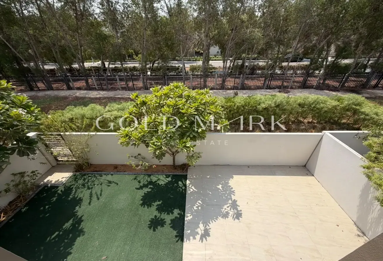 Single row | Ground Floor bedroom | Vacant