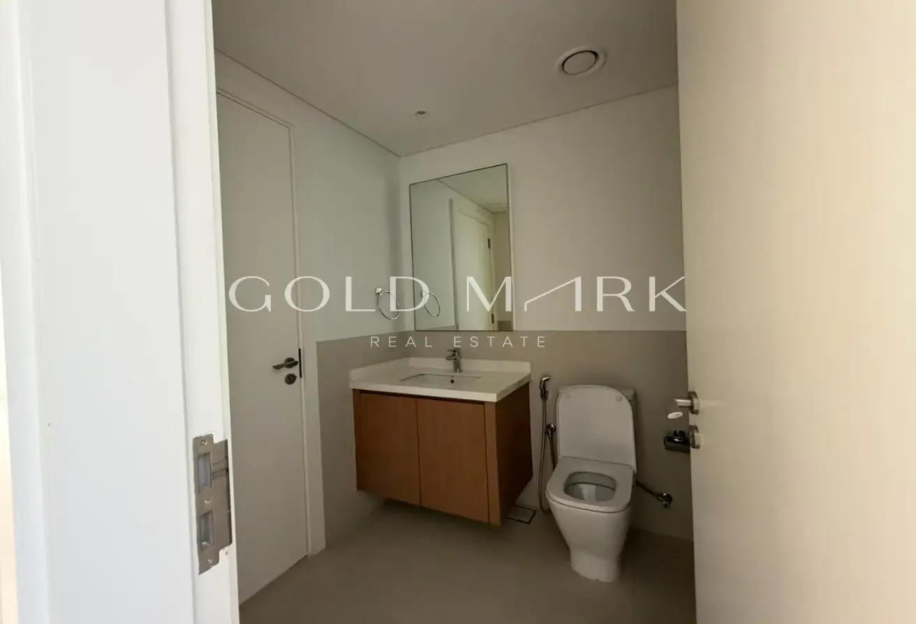 Single row | Ground Floor bedroom | Vacant