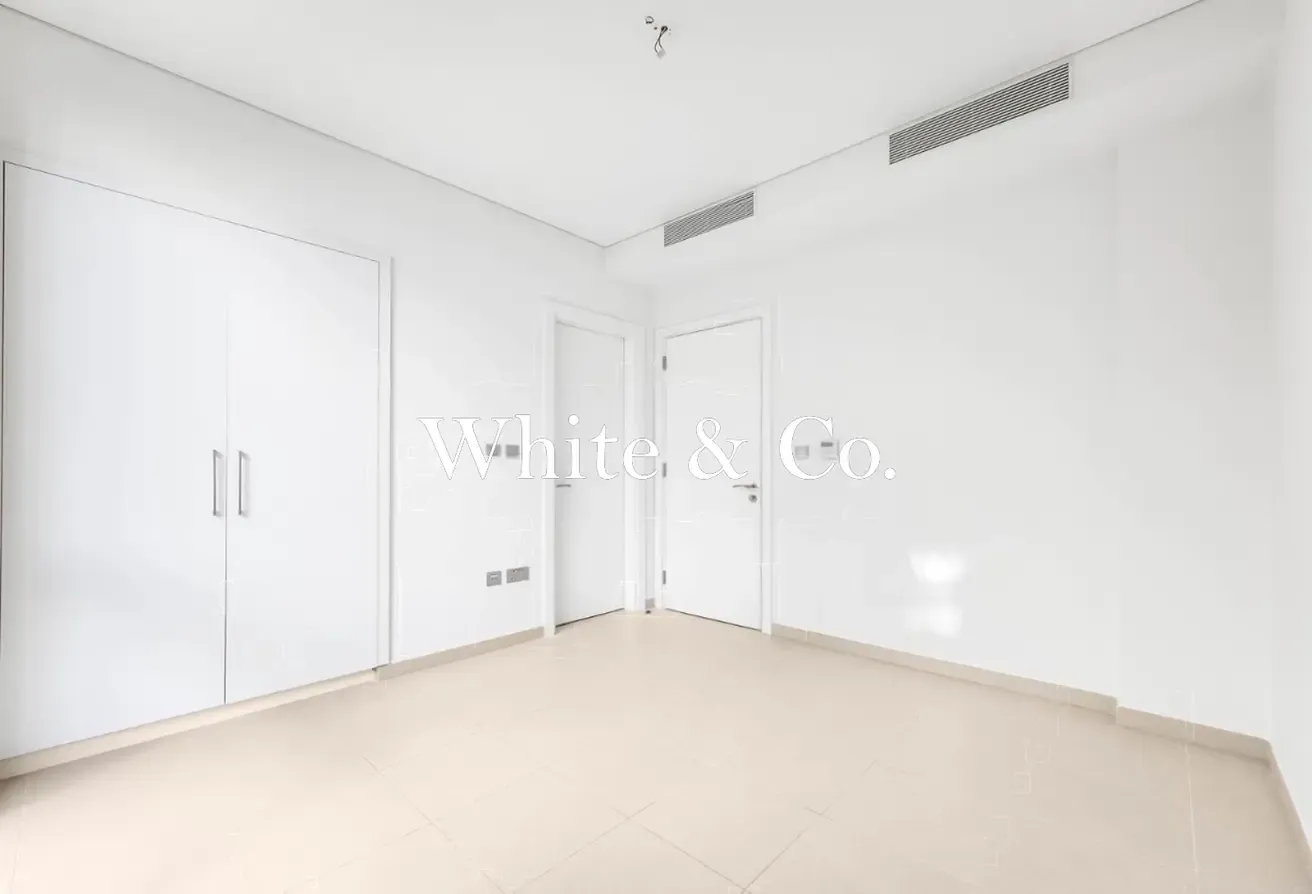 4 bed  | Landscaped nicely | Vacant now