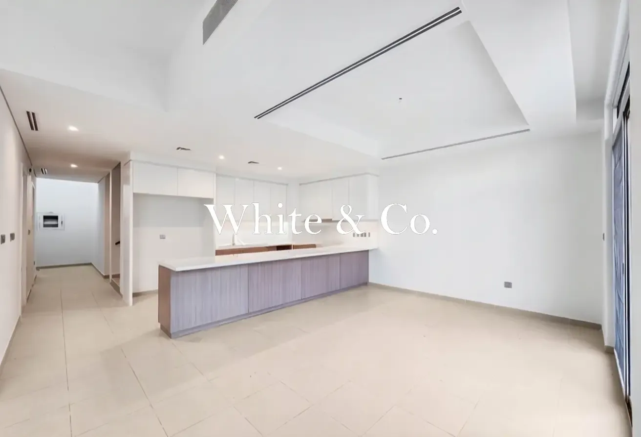 4 bed  | Landscaped nicely | Vacant now
