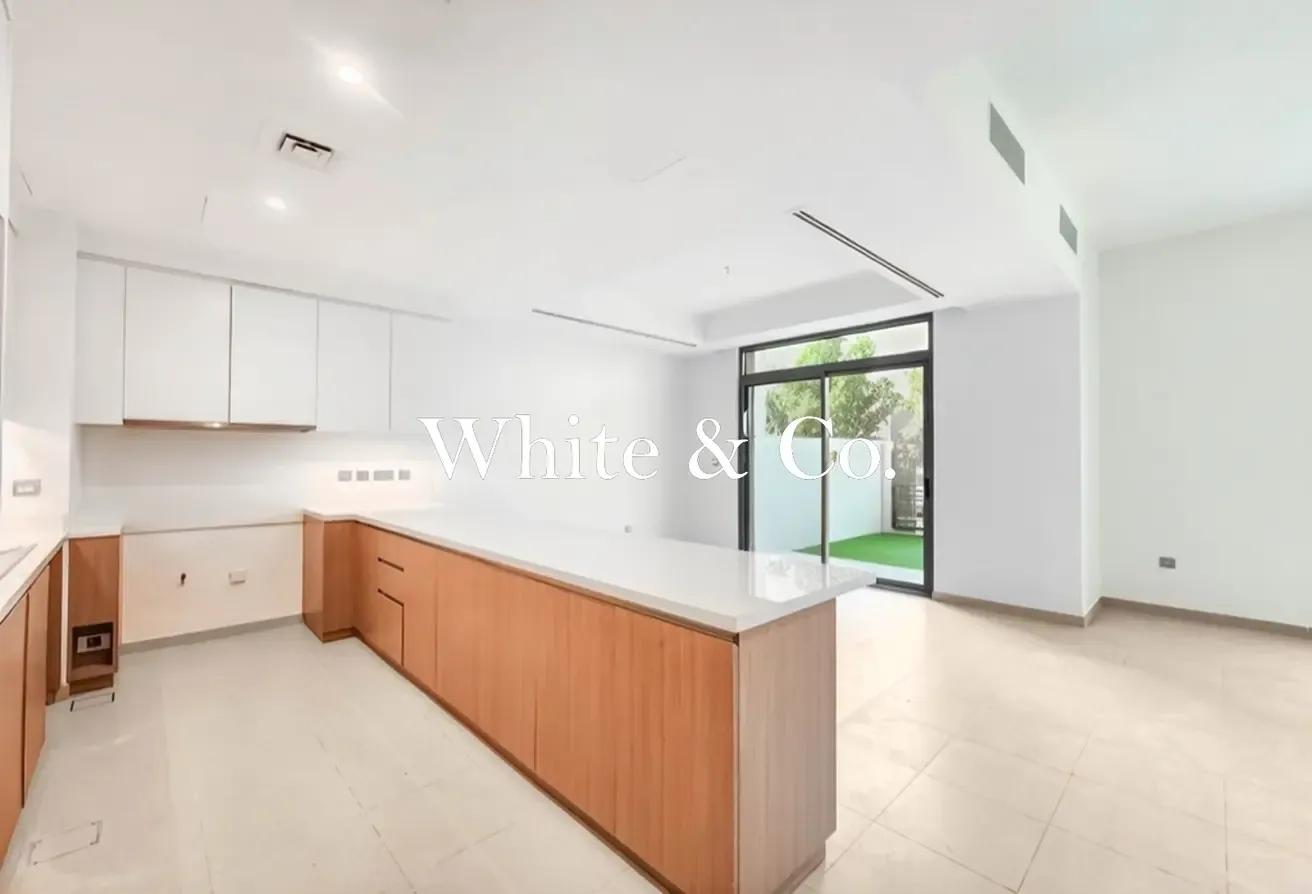 4 bed  | Landscaped nicely | Vacant now