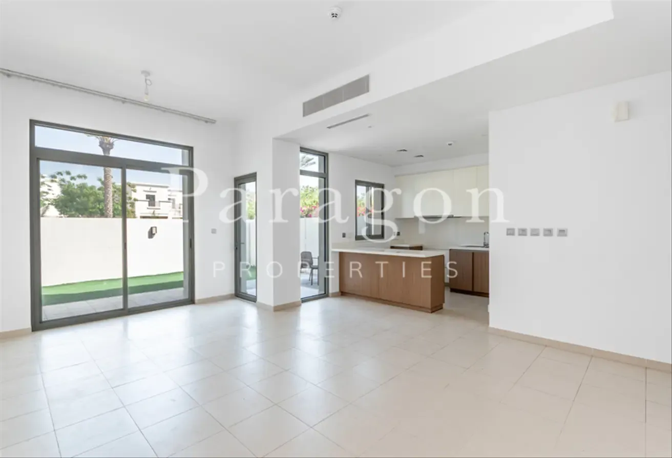 Single Row | Available Now | Close to Amenities