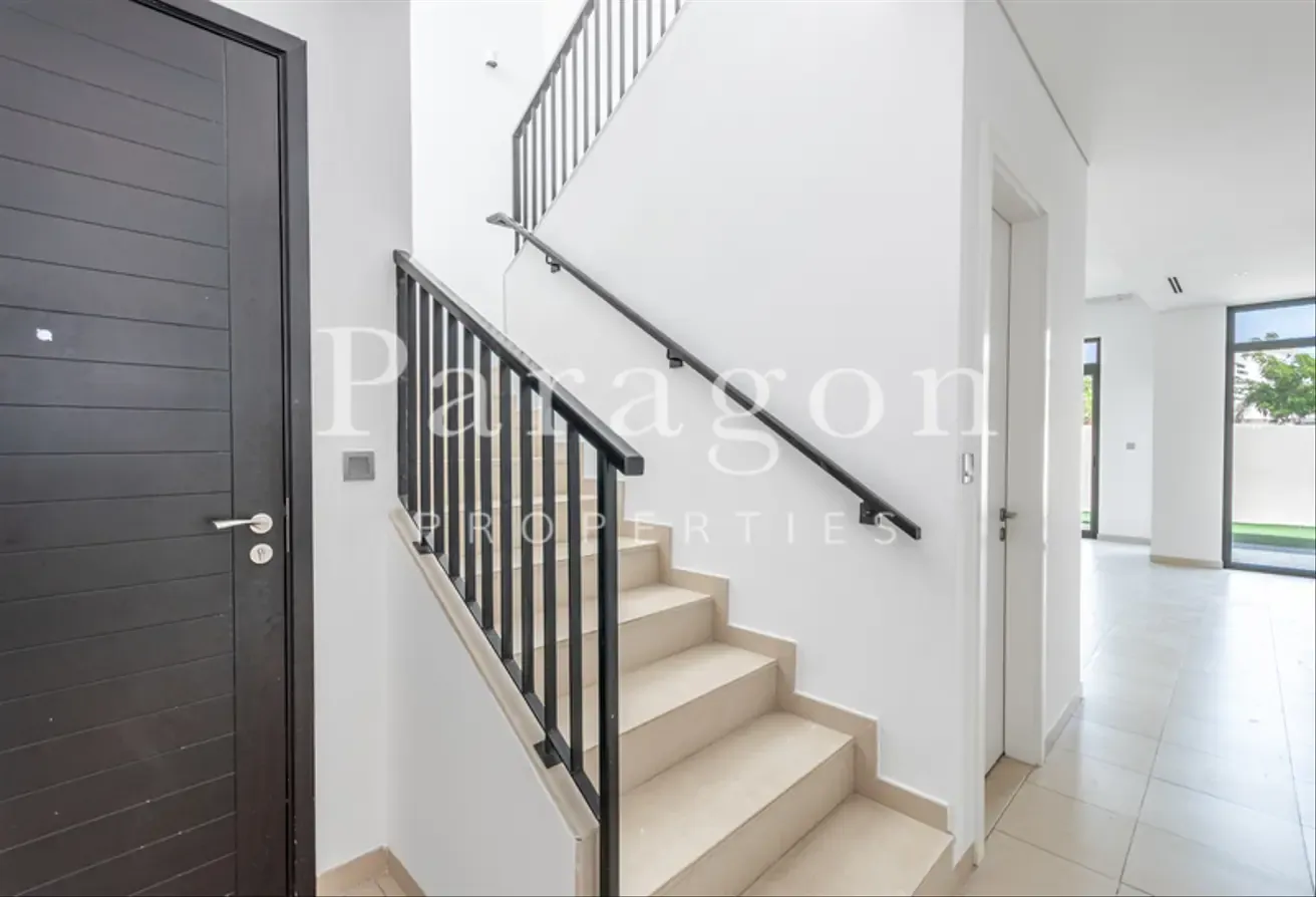 Single Row | Available Now | Close to Amenities