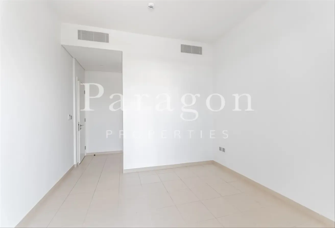 Single Row | Available Now | Close to Amenities