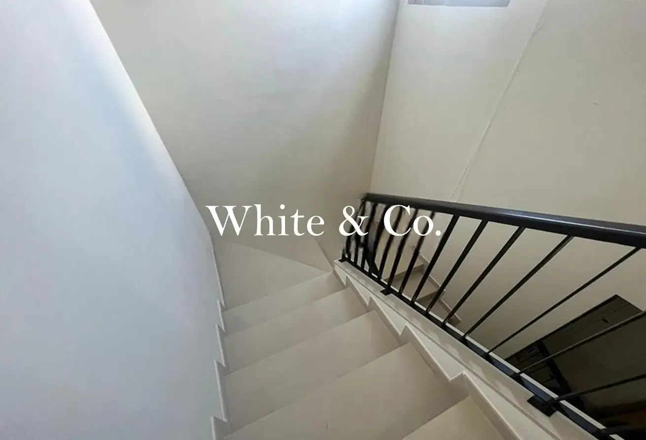 Landscaped  | Vacant unit now|  Rare unit