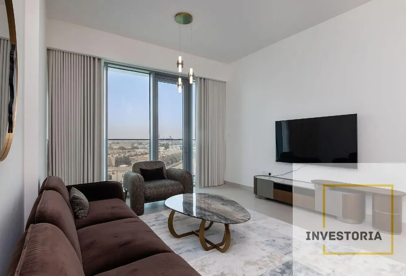 Spacious 2BR + maids l Canal and Burj Khalifa