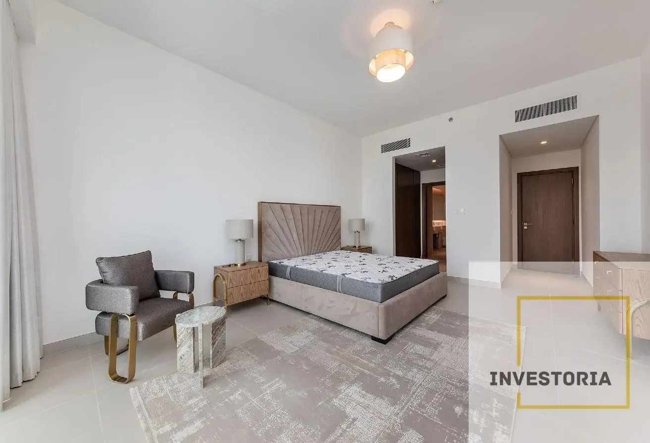 Spacious 2BR + maids l Canal and Burj Khalifa