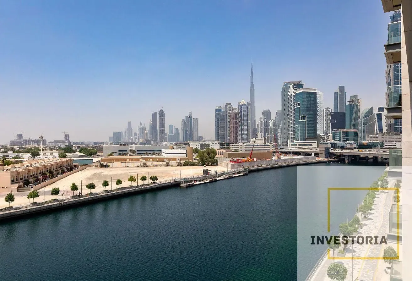 Spacious 2BR + maids l Canal and Burj Khalifa