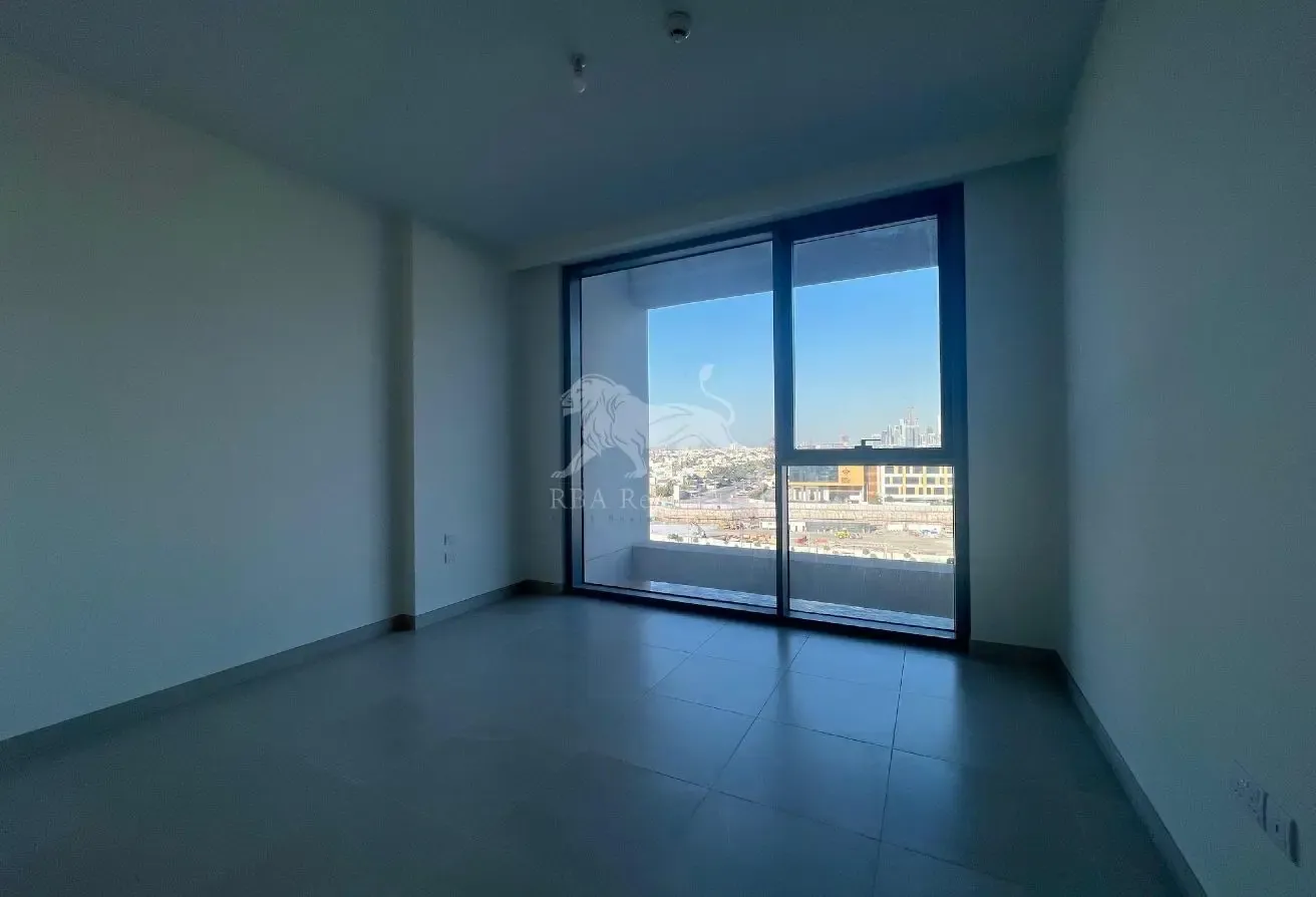 Burj Khalifa and Canal View High Floor