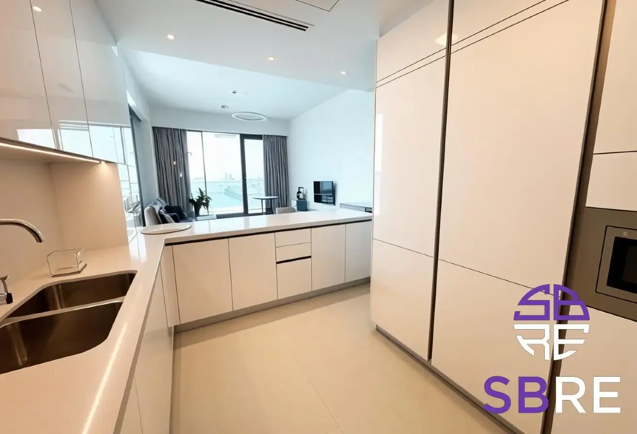 Canal View | Prime Location | Modern Living