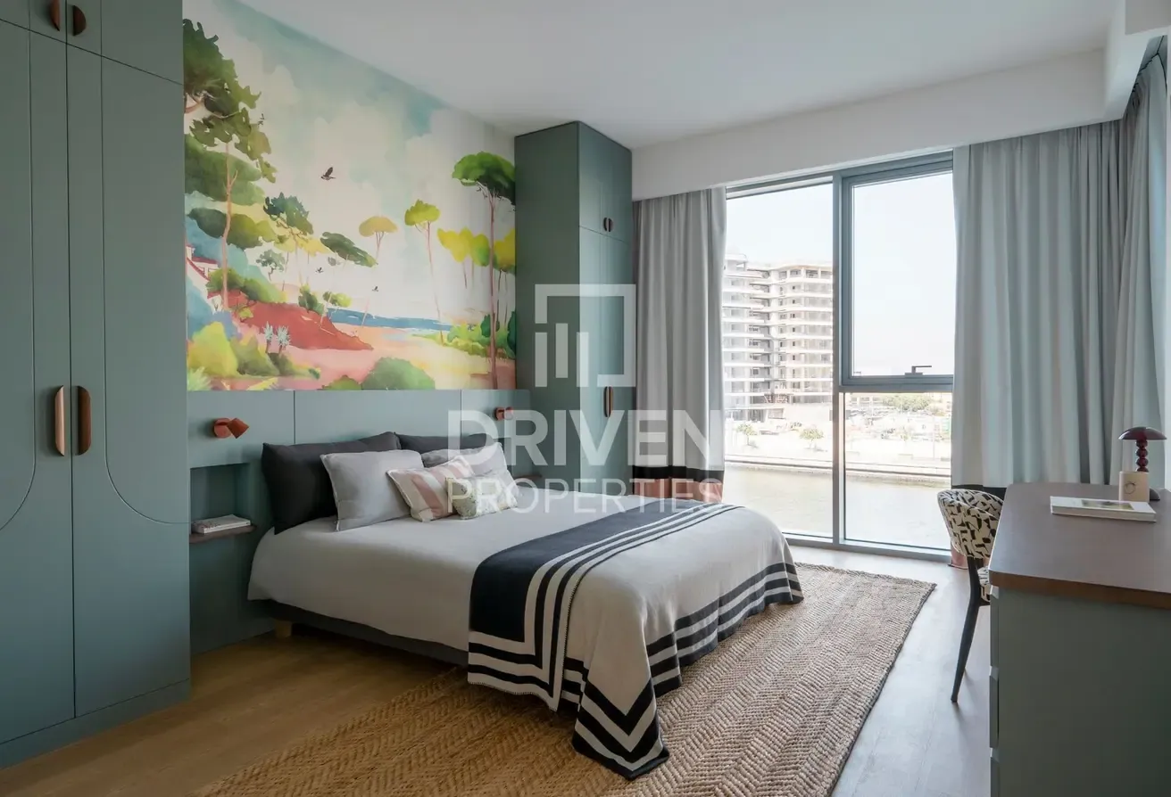 Bespoke Rare Combined Apt | Canal and Burj Views