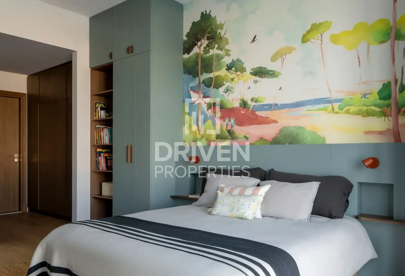 Bespoke Rare Combined Apt | Canal and Burj Views