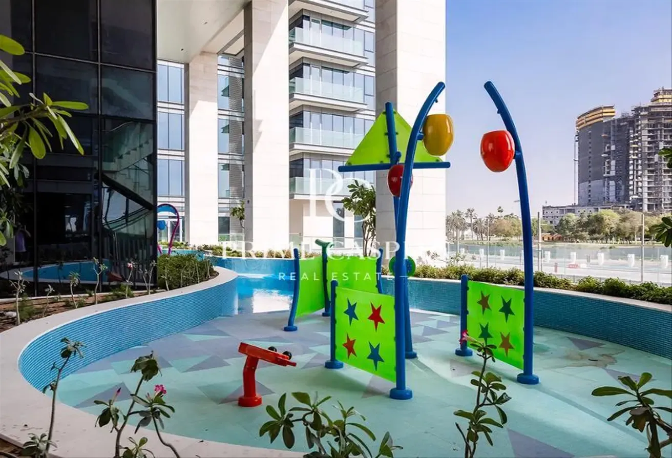 UPGRADED INTERIOR | FULLY FURNISHED | CANAL VIEW |